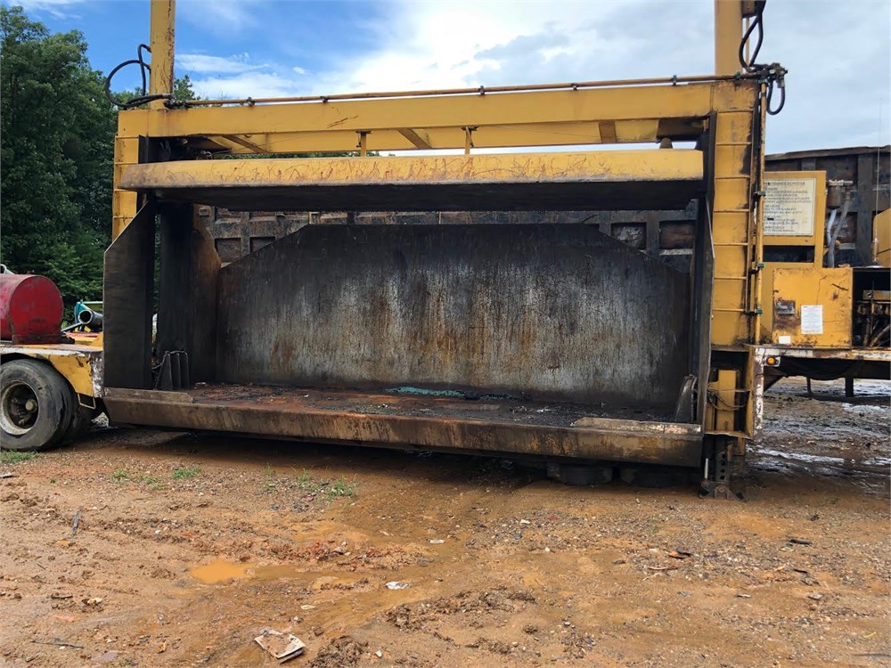 Dade Auctions 1996 Granutech Mac Car Crusher