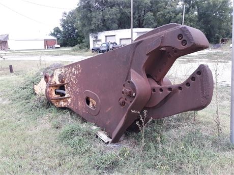 1990 LaBounty MSD116 Shear Attachment