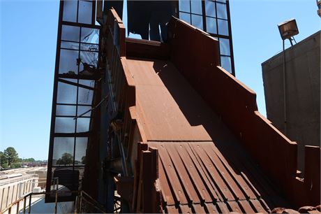 1996 Metso Feed Chute