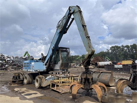 2011 Fuchs MHL320 Wheeled Material Handler