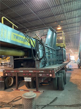 2001 Excel 2R9 Paper Baler with Auto Tie