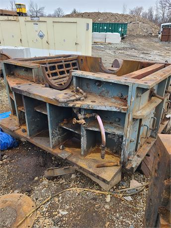 American Pulverizer 60x50 Shredder
